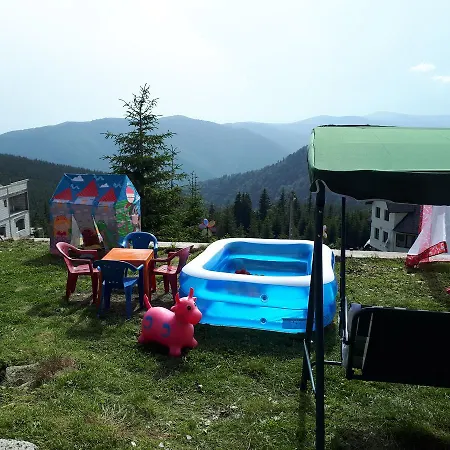Rustic Ana Konukevi Ranca